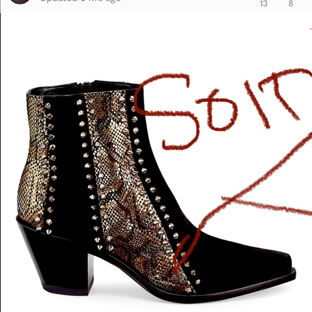 SOLD🥳Christian Louboutin boots